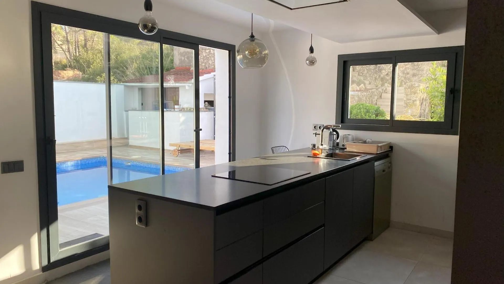 Villa Avril Piscina Privada Y Amplias Terrazas Olivella